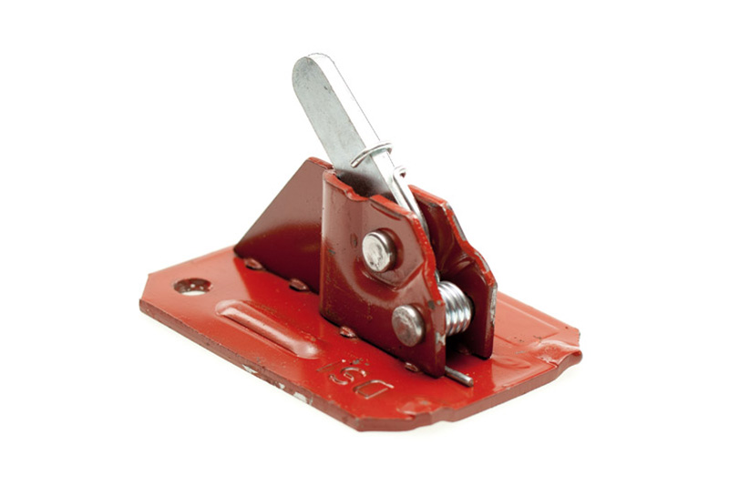 SPENNLÅS MED FJÆR TITAN 50 STK