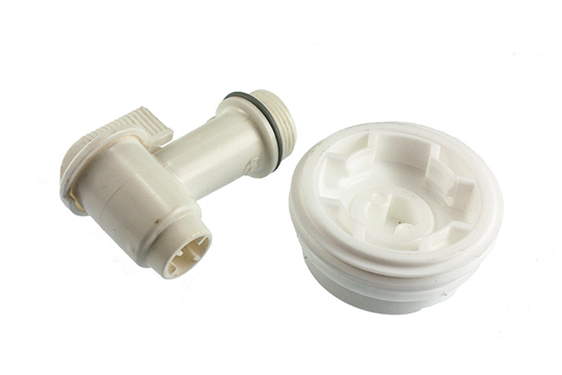TAPPEKRAN MED SPUNS PLAST  3/4" TIL PLAST FAT